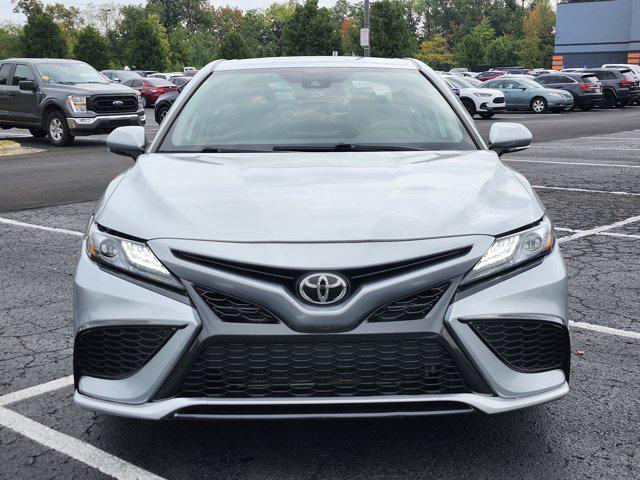 Photo of 2021 Predawn Gray Mica Toyota Camry