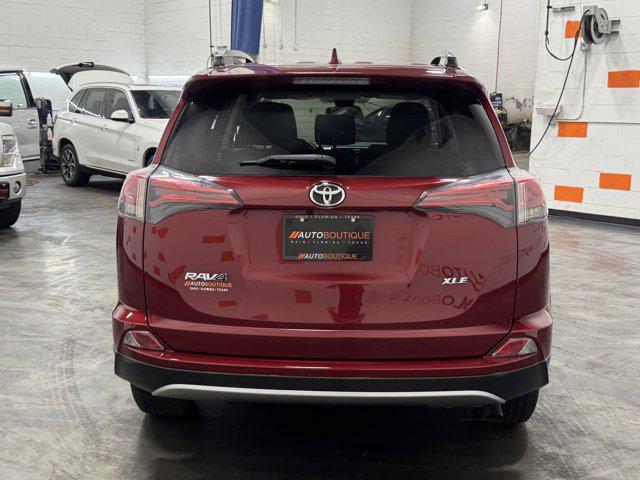 Photo of 2018 Ruby Flare Pearl Toyota RAV4