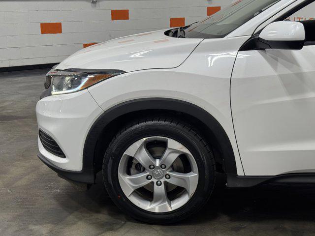 Photo of 2019 Platinum White Pearl Honda HR-V