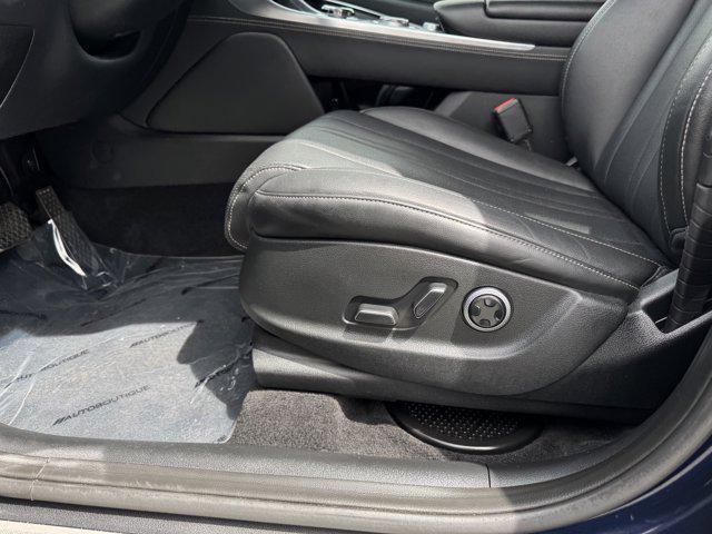 Photo of 2024 Capri Blue Genesis GV80