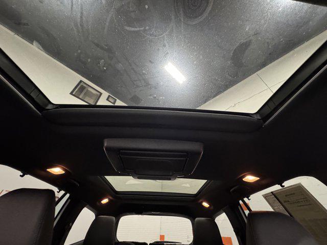 Photo of 2022 Platinum White Pearl Honda Pilot