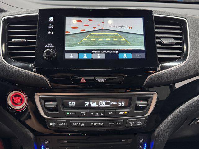 Photo of 2022 Platinum White Pearl Honda Pilot