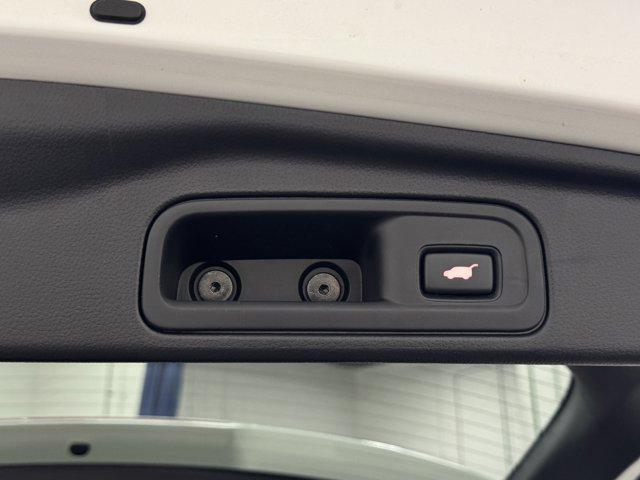 Photo of 2022 Platinum White Pearl Honda Pilot
