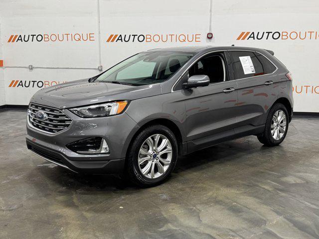Photo of 2022 Rapid Red Metallic Tinted Clearcoat Ford Edge