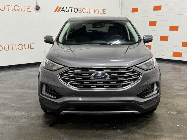 Photo of 2022 Rapid Red Metallic Tinted Clearcoat Ford Edge