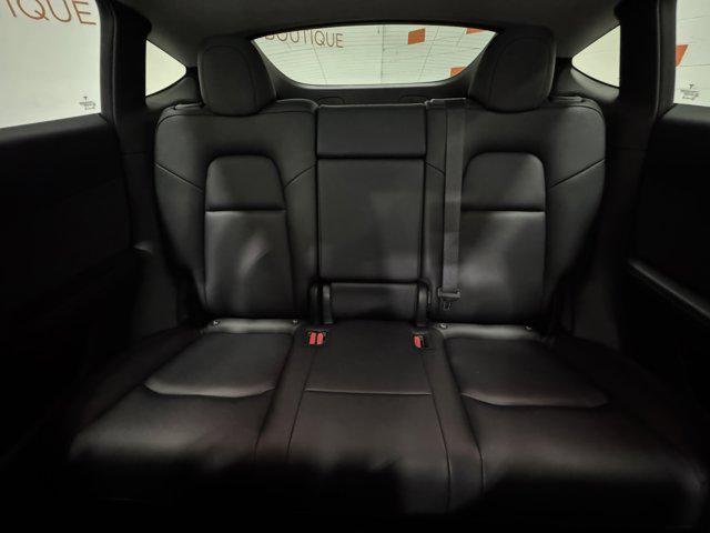 Photo of 2021 Pearl White Multi-Coat Tesla Model Y