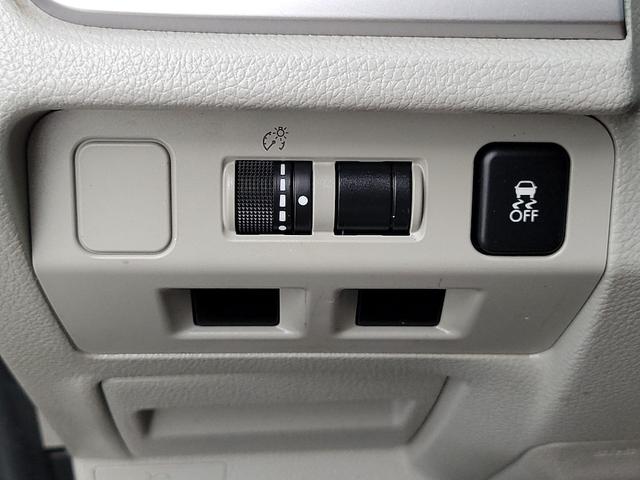 Photo of 2016 Gray Subaru Forester