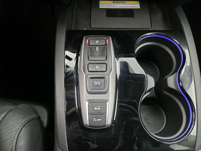 Photo of 2019 Black Honda Pilot