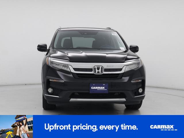 Photo of 2019 Black Honda Pilot