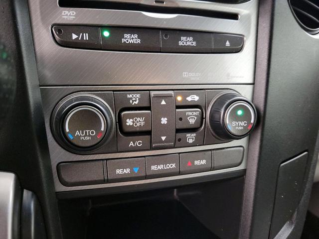 Photo of 2015 Gray Honda Pilot
