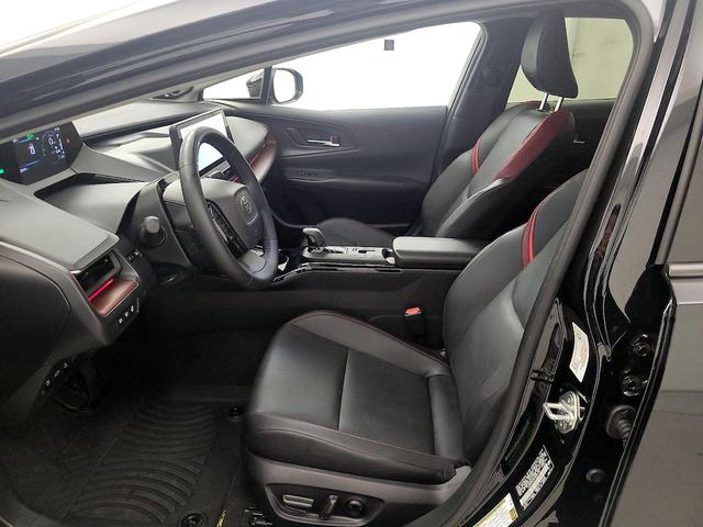 Photo of 2024 Black Toyota Prius Prime