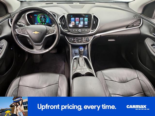 Photo of 2017 Silver Chevrolet Volt