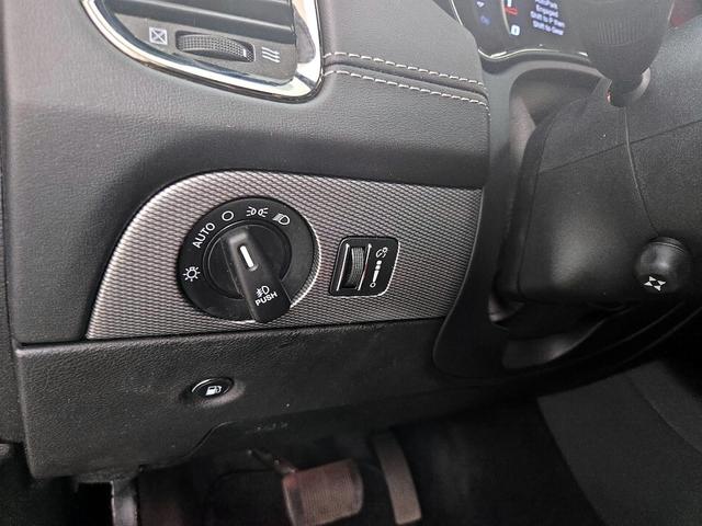 Photo of 2018 Black Dodge Durango