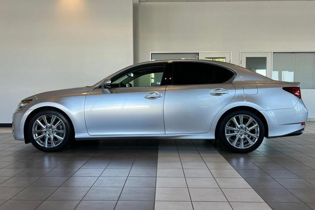 Photo of 2013 Liquid Platinum Lexus GS 350