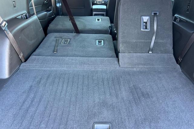 Photo of 2020 Mosaic Black Metallic Chevrolet Traverse