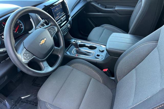 Photo of 2020 Mosaic Black Metallic Chevrolet Traverse