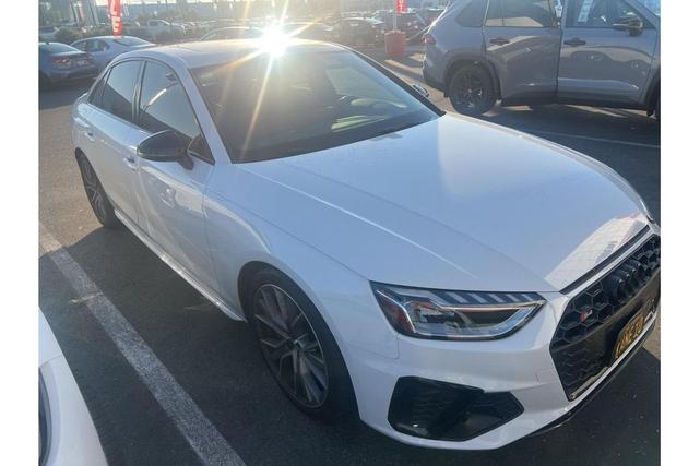 Photo of 2020 Glacier White Metallic Audi S4