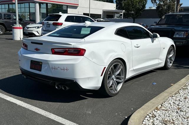 Photo of 2017 Summit White Chevrolet Camaro