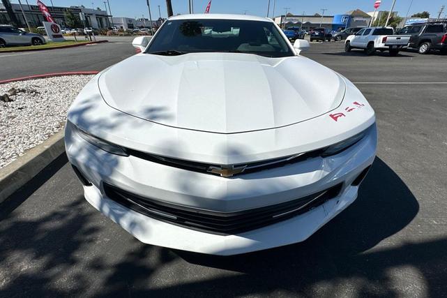 Photo of 2017 Summit White Chevrolet Camaro