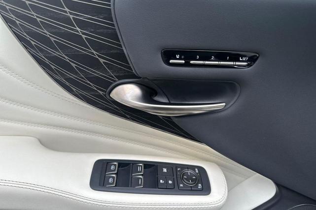 Photo of 2022 Manganese Luster Lexus LS 500
