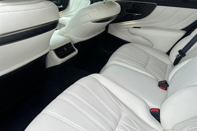 Photo of 2022 Manganese Luster Lexus LS 500