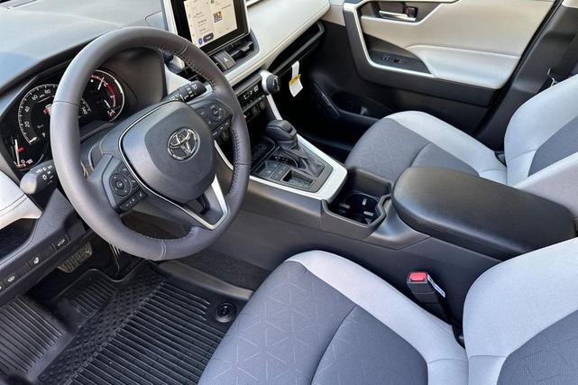 Photo of 2025 Silver Sky Metallic Toyota RAV4