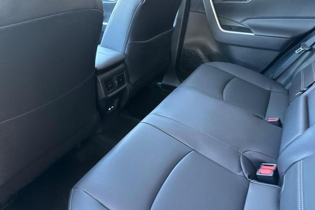 Photo of 2024 Silver Sky Metallic Toyota RAV4