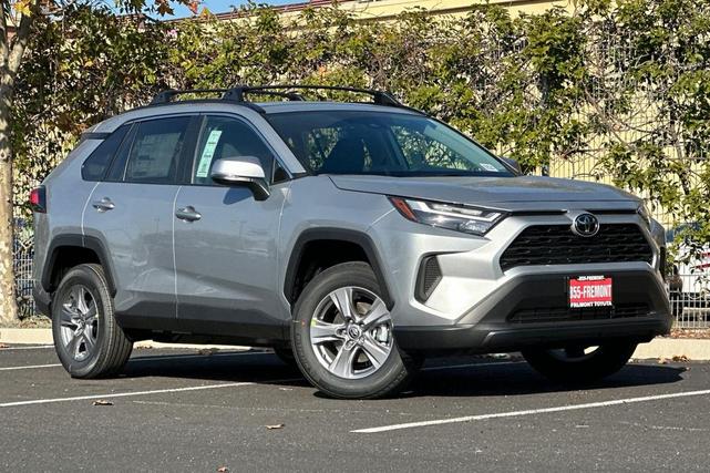 Photo of 2025 Silver Sky Metallic Toyota RAV4