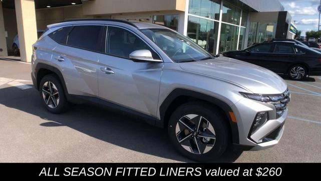 Photo of 2025 Shimmering Silver Hyundai TUCSON