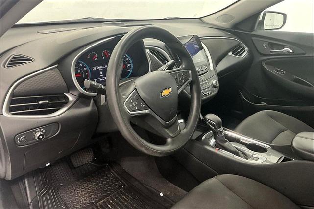Photo of 2023 Summit White Chevrolet Malibu