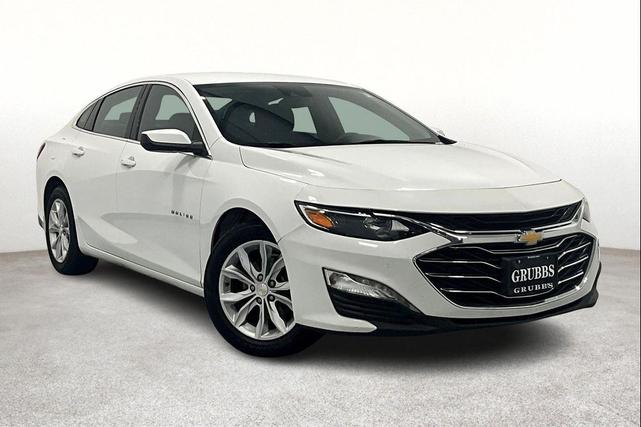 Photo of 2023 Summit White Chevrolet Malibu