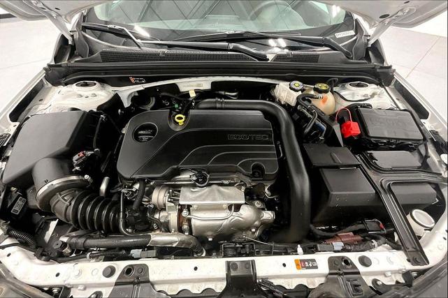 Photo of 2023 Summit White Chevrolet Malibu
