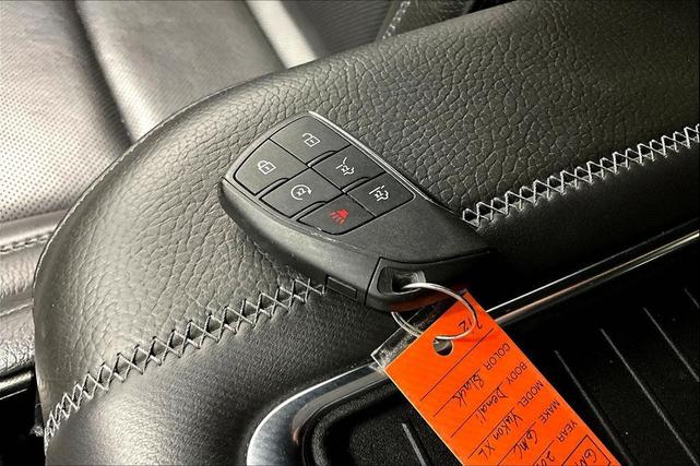 Photo of 2022 Onyx Black GMC Yukon XL