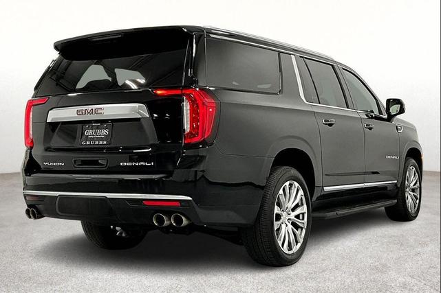 Photo of 2022 Onyx Black GMC Yukon XL