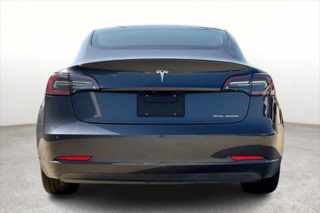 Photo of 2022  Tesla Model 3