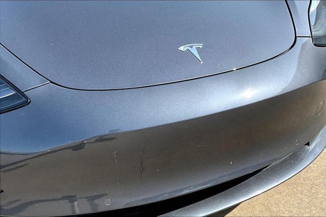 Photo of 2022  Tesla Model 3