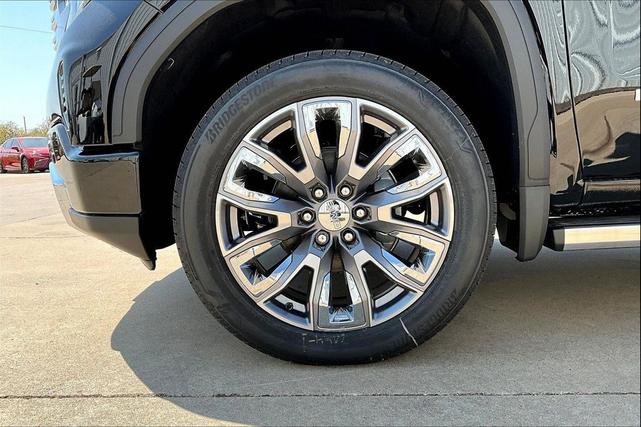 Photo of 2025 Onyx Black GMC Sierra 1500