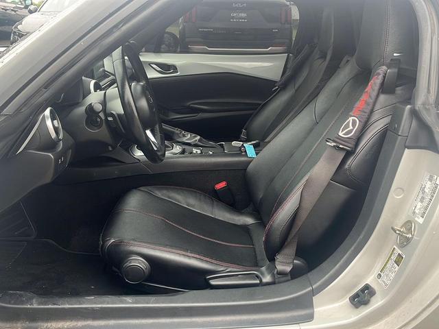 Photo of 2019 Ceramic Metallic Mazda MX-5 Miata