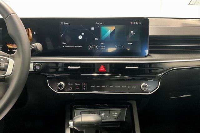 Photo of 2025 Steel Matte Gray Kia K5