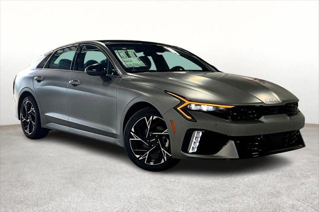 Photo of 2025 Steel Matte Gray Kia K5