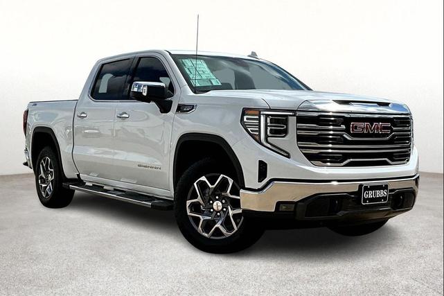 Photo of 2025 Summit White GMC Sierra 1500