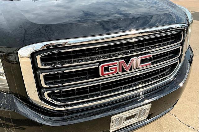Photo of 2018 Onyx Black GMC Yukon XL