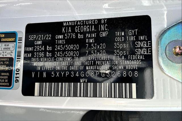 Photo of 2023 Glacial White Pearl Kia Telluride