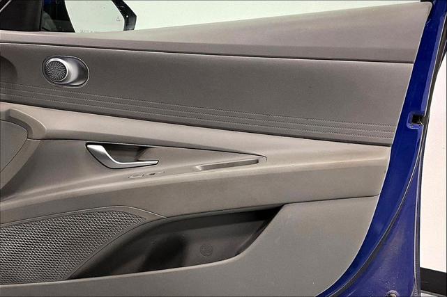 Photo of 2023 Intense Blue Hyundai ELANTRA