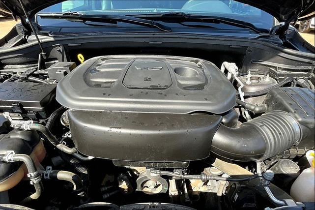 Photo of 2020 Granite Crystal Metallic Clearcoat Jeep Grand Cherokee