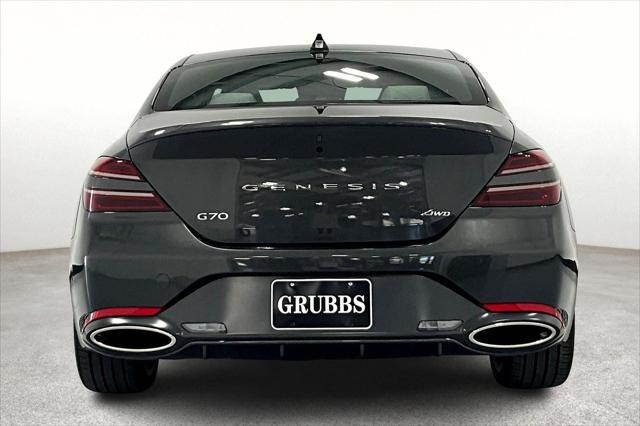Photo of 2024 Makalu Gray Genesis G70
