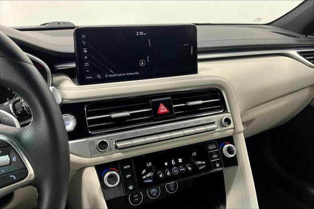 Photo of 2024 Makalu Gray Genesis G70