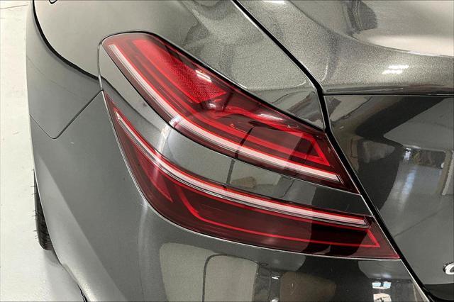 Photo of 2024 Makalu Gray Genesis G70