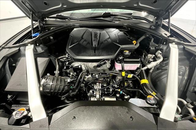 Photo of 2024 Makalu Gray Genesis G70