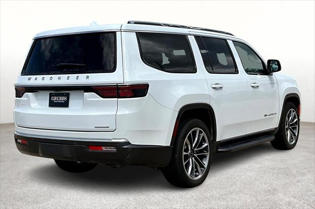 Photo of 2022 Bright White Clearcoat Jeep Wagoneer